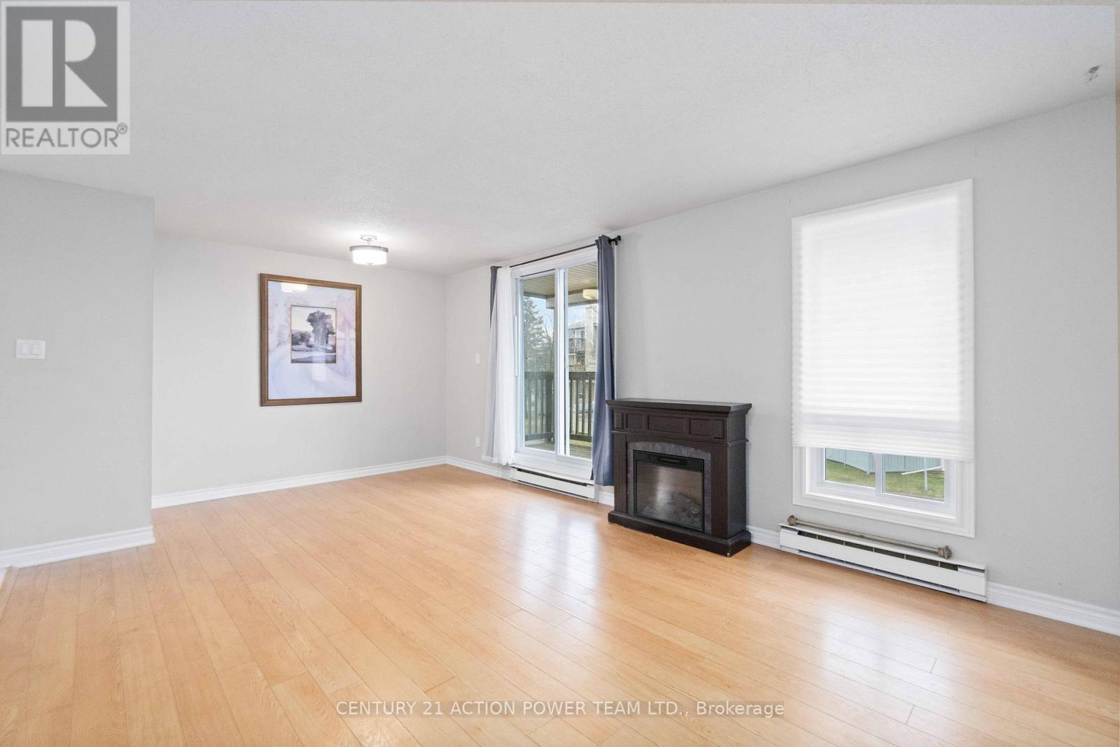 904 Tanguay Court, Ottawa, Ontario  K2L 3X5 - Photo 11 - X12966994