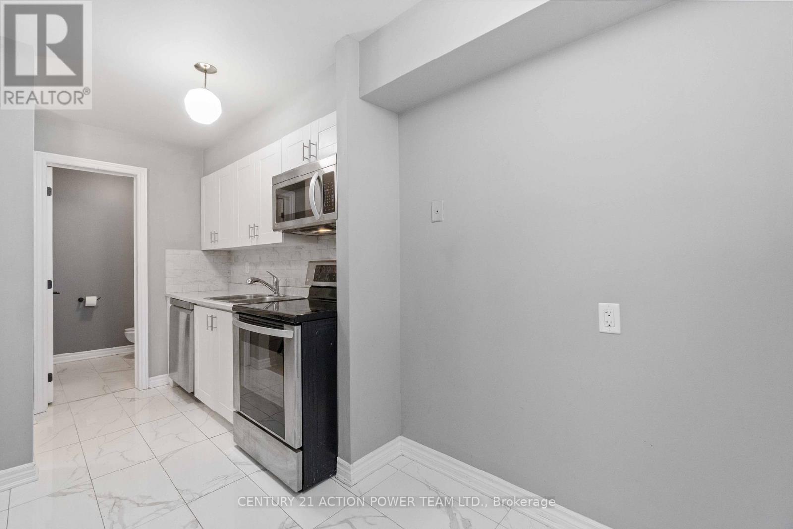 904 Tanguay Court, Ottawa, Ontario  K2L 3X5 - Photo 13 - X12966994