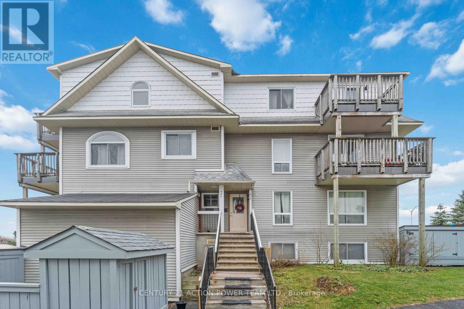 904 Tanguay Court, Ottawa, Ontario  K2L 3X5 - Photo 2 - X12966994