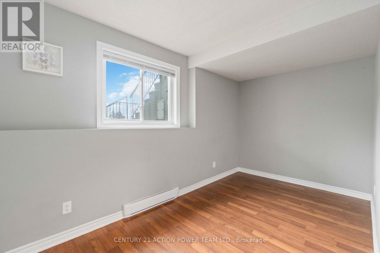 904 Tanguay Court, Ottawa, Ontario  K2L 3X5 - Photo 20 - X12966994