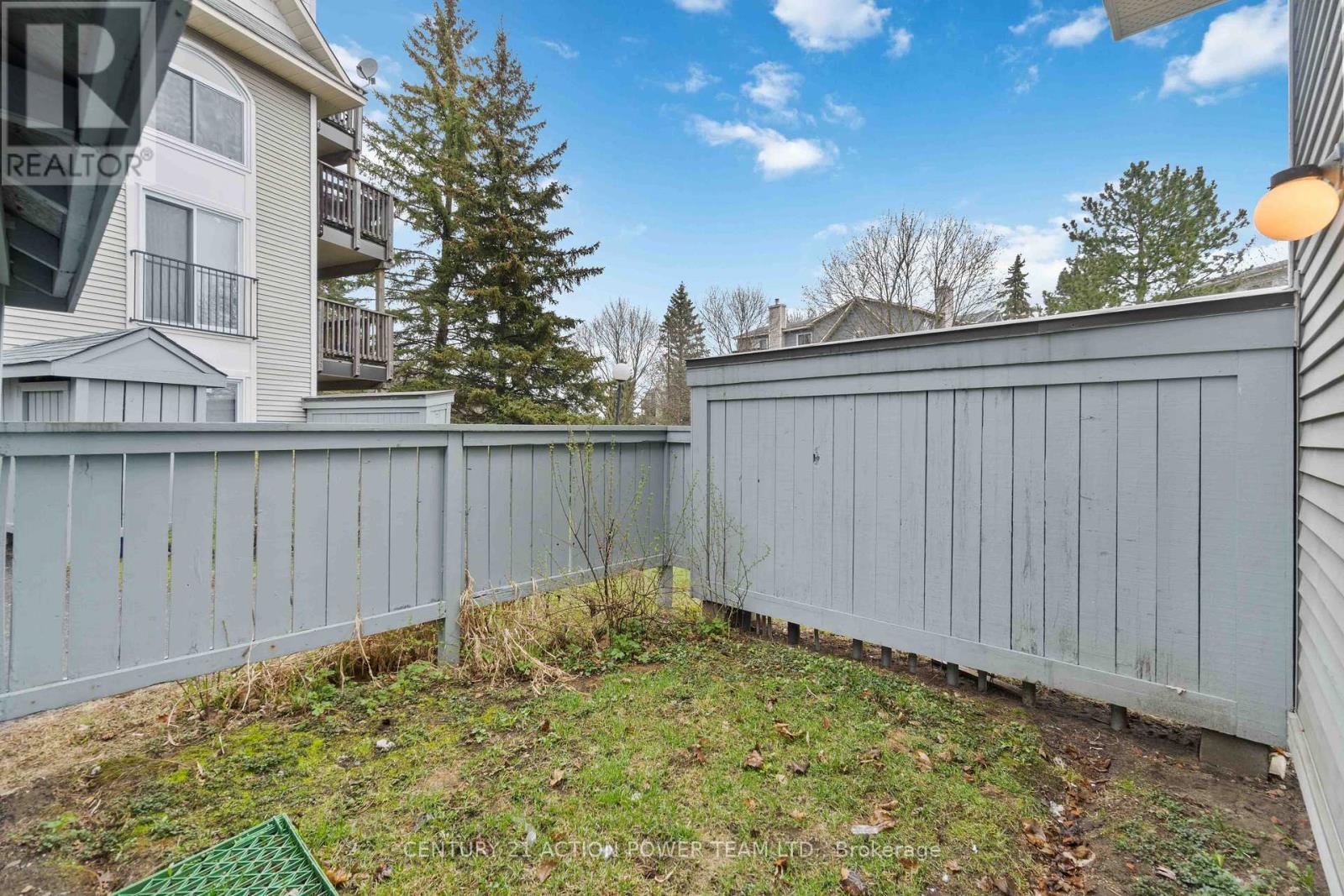 904 Tanguay Court, Ottawa, Ontario  K2L 3X5 - Photo 41 - X12966994