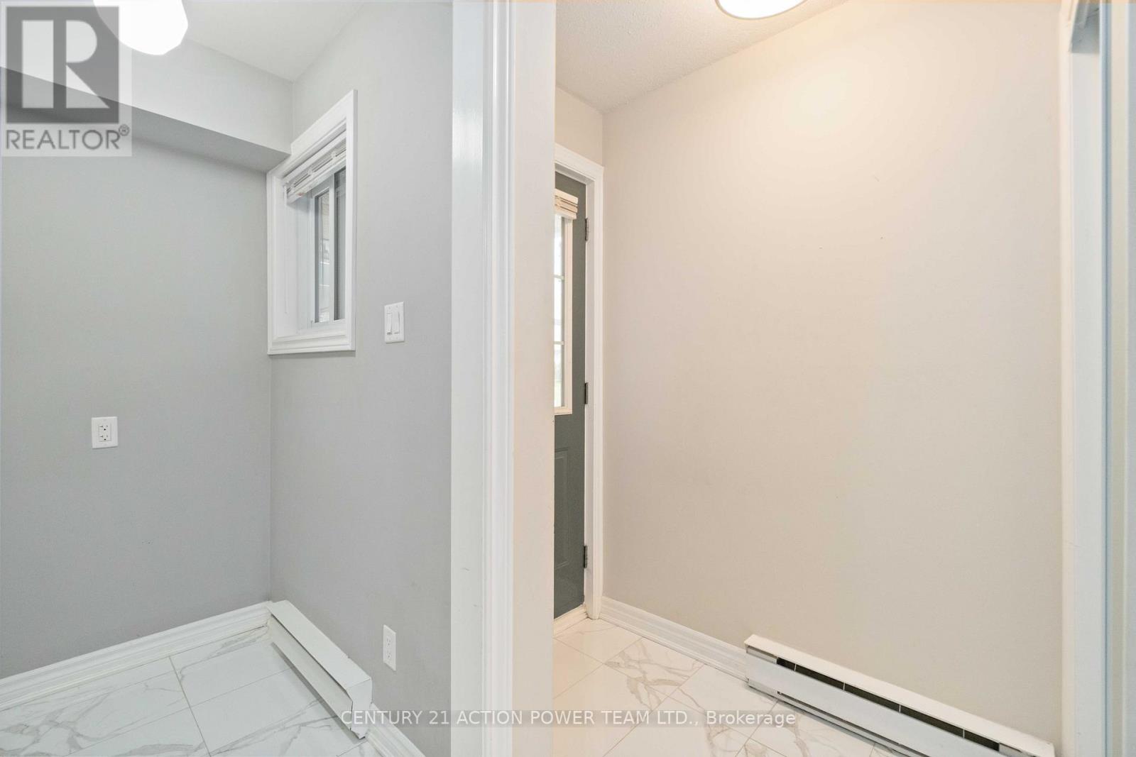 904 Tanguay Court, Ottawa, Ontario  K2L 3X5 - Photo 7 - X12966994