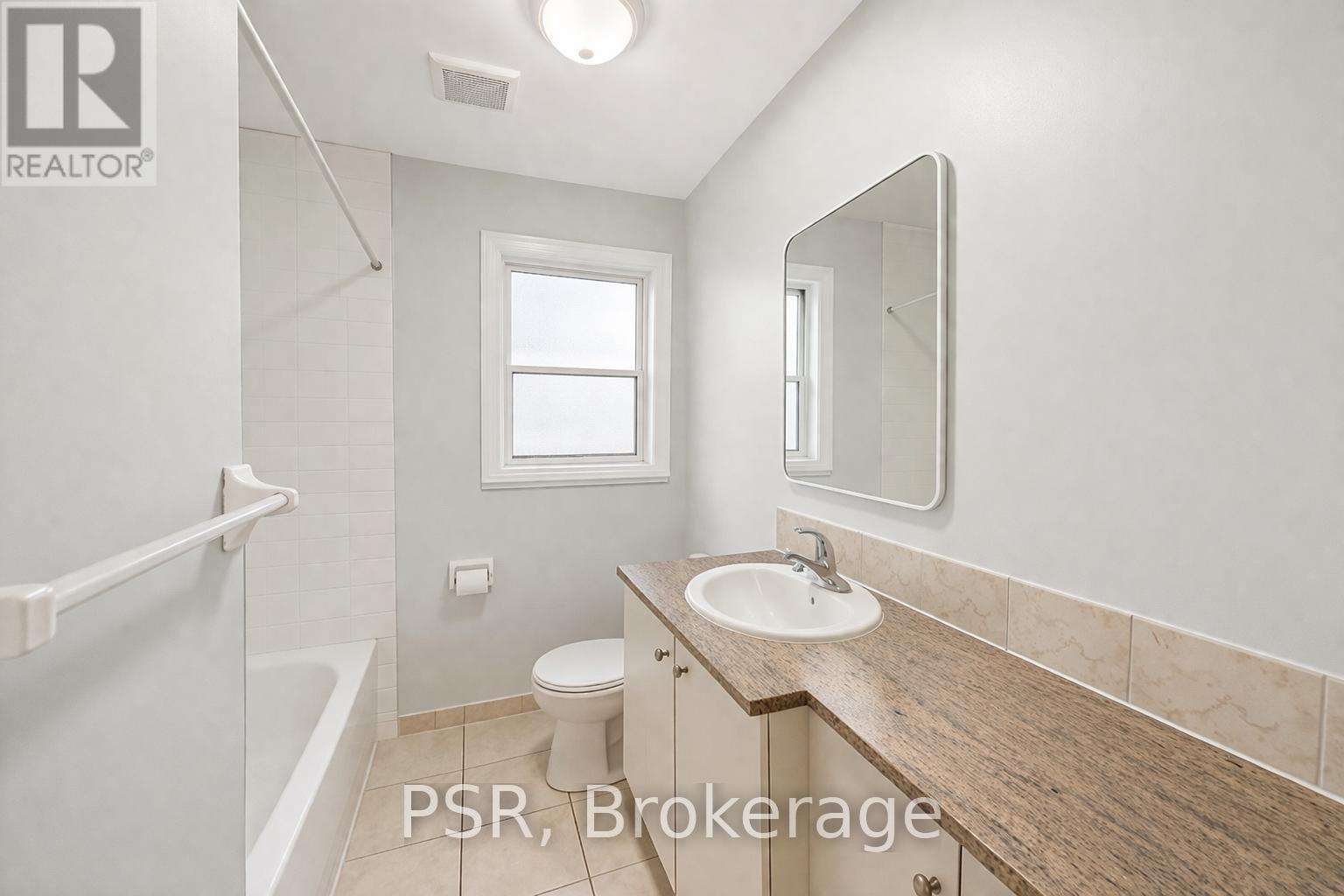 Main - 35 Twenty Fourth Street, Toronto, Ontario  M8V 3N3 - Photo 14 - W12951196