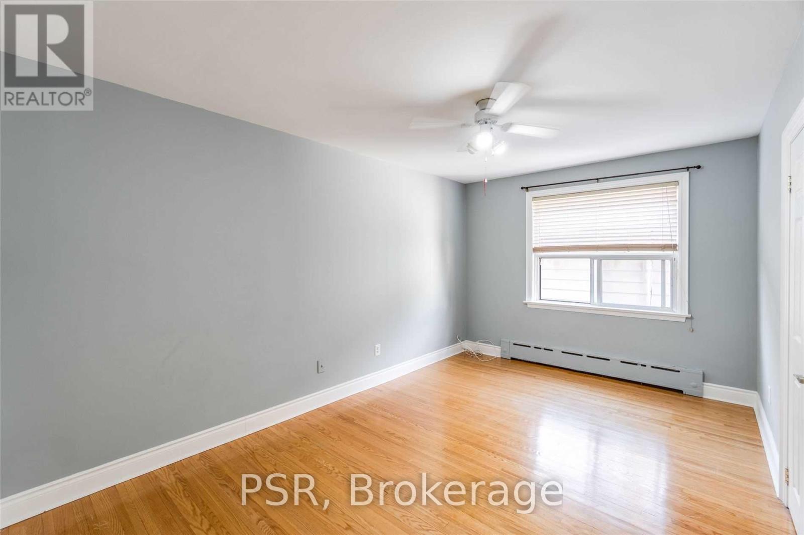 Main - 35 Twenty Fourth Street, Toronto, Ontario  M8V 3N3 - Photo 6 - W12951196