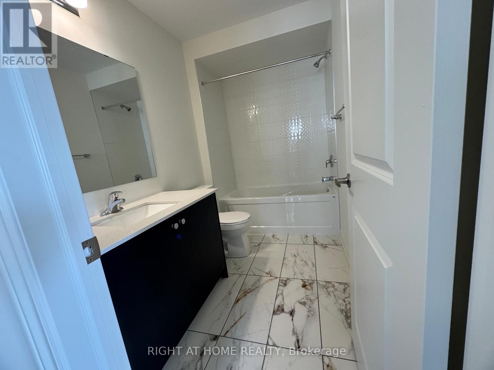 108 Sanderson Drive, Kawartha Lakes, Ontario  K9V 0S7 - Photo 36 - X12942068