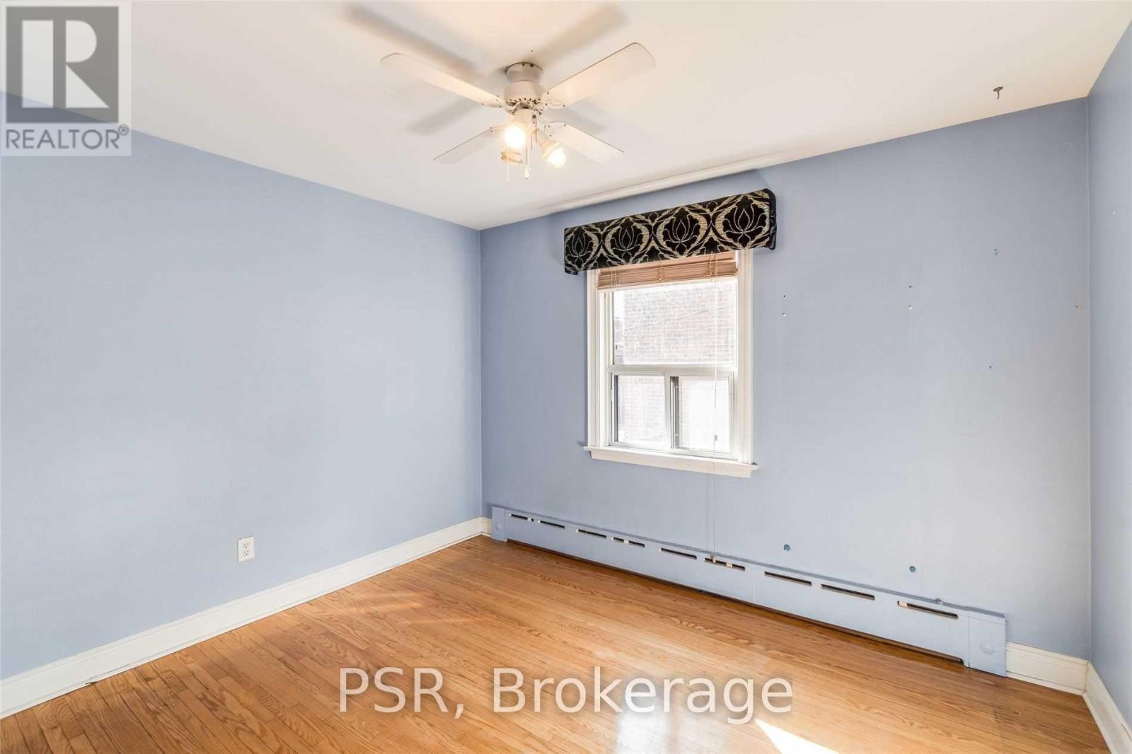 Main - 35 Twenty Fourth Street, Toronto, Ontario  M8V 3N3 - Photo 12 - W12951196