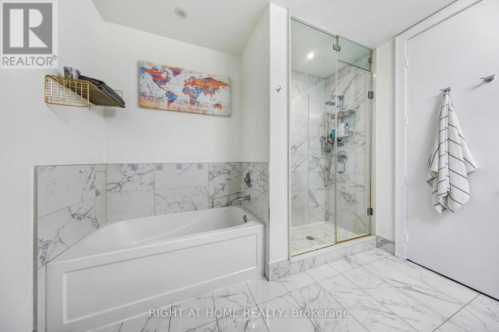 314 - 29 Queens Quay E, Toronto, Ontario M5E 0A4 - Photo 33 - C12903224