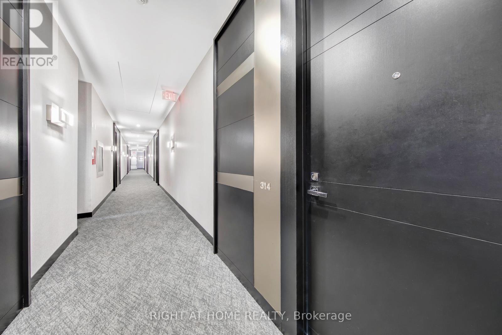 314 - 29 Queens Quay E, Toronto, Ontario M5E 0A4 - Photo 36 - C12903224