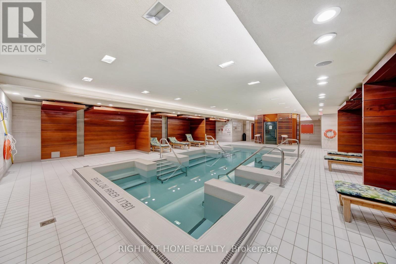 314 - 29 Queens Quay E, Toronto, Ontario M5E 0A4 - Photo 43 - C12903224