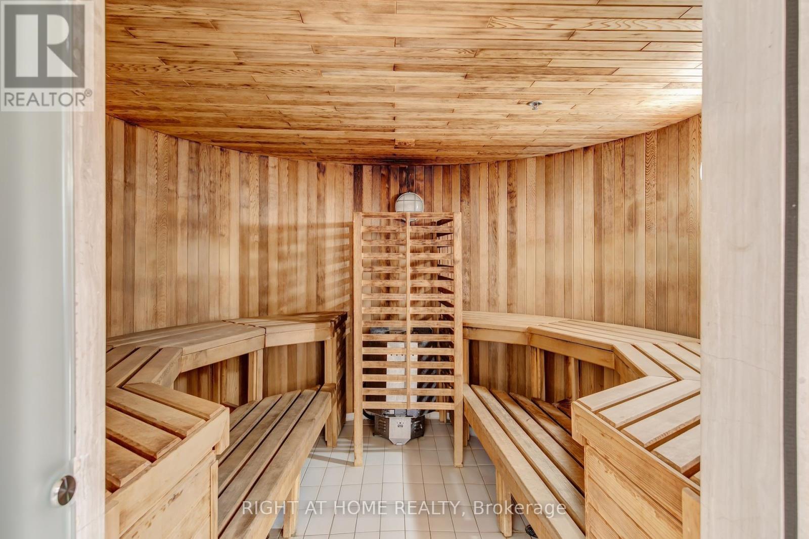 314 - 29 Queens Quay E, Toronto, Ontario M5E 0A4 - Photo 44 - C12903224