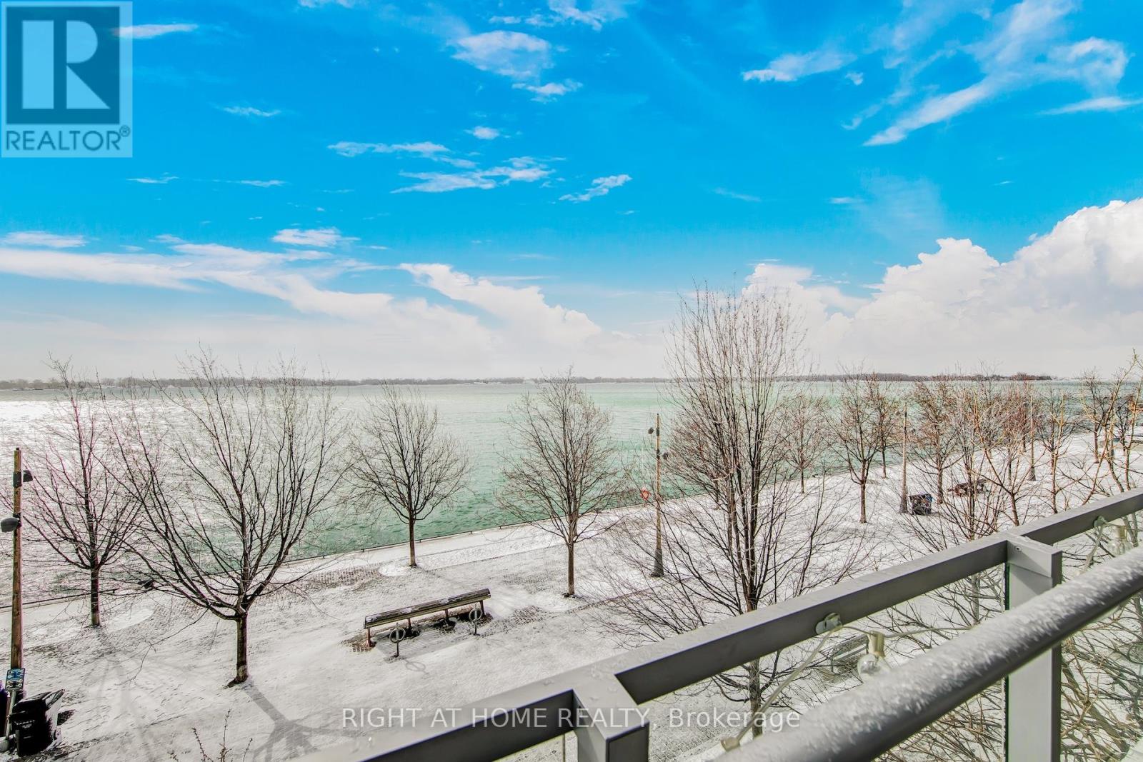 314 - 29 Queens Quay E, Toronto, Ontario M5E 0A4 - Photo 9 - C12903224