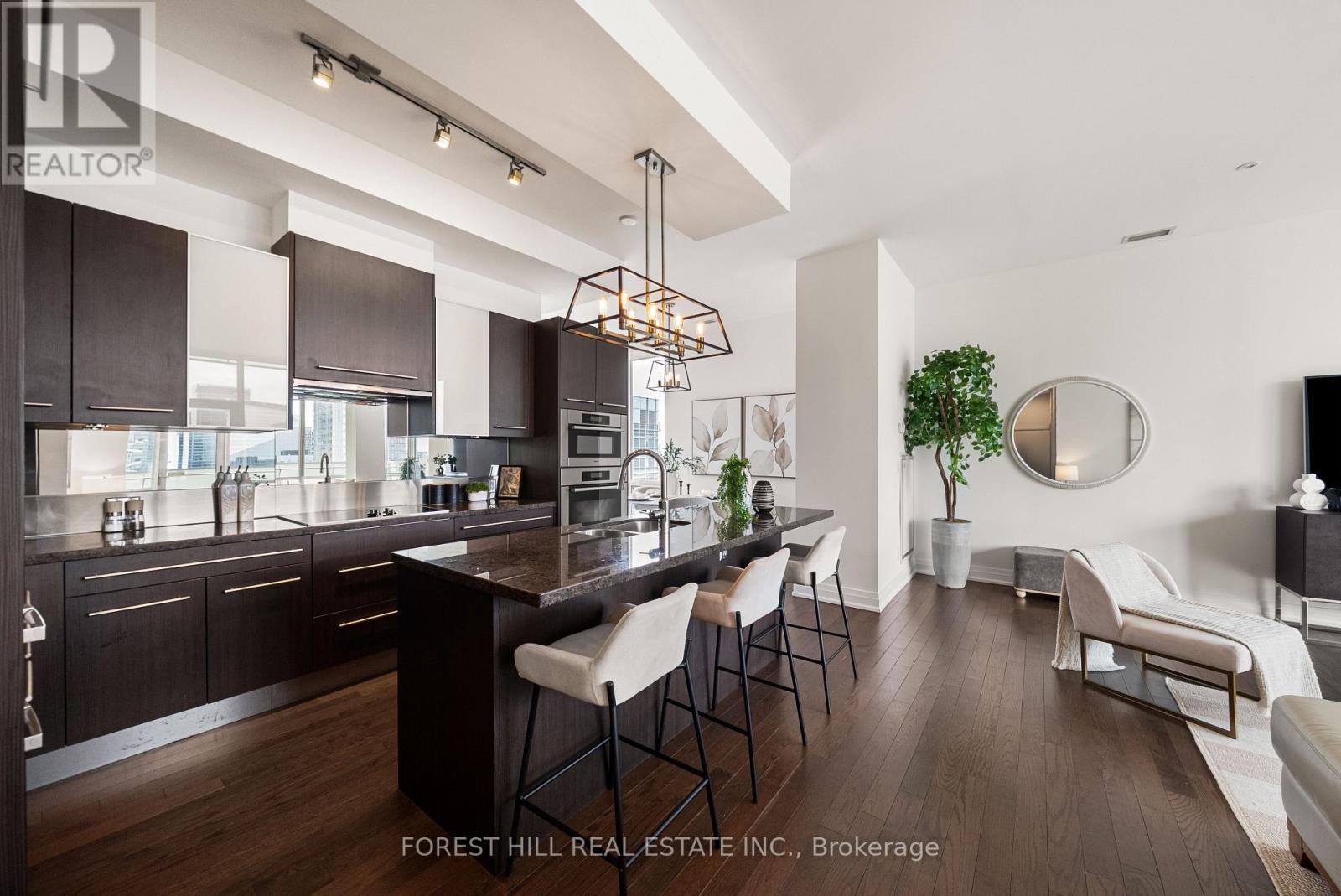 4406 - 80 John Street, Toronto, Ontario  M5V 3X4 - Photo 10 - C12966164