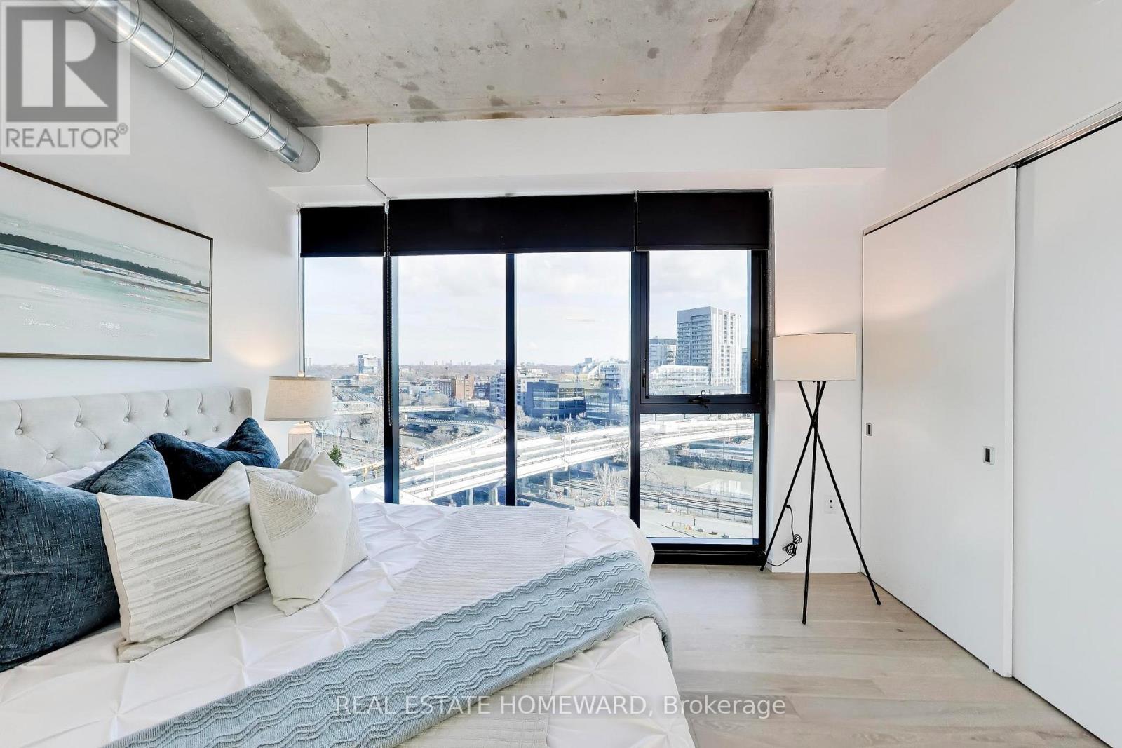 1011 - 170 Bayview Avenue, Toronto, Ontario M5A 0M4 - Photo 7 - C12966724