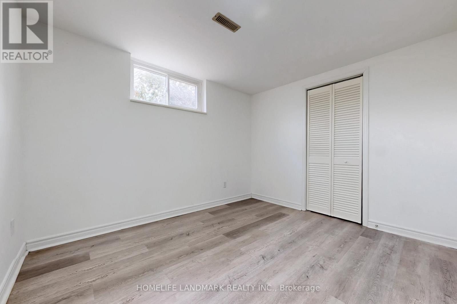 225 Pineway Boulevard, Toronto, Ontario  M2H 1B5 - Photo 27 - C12966736