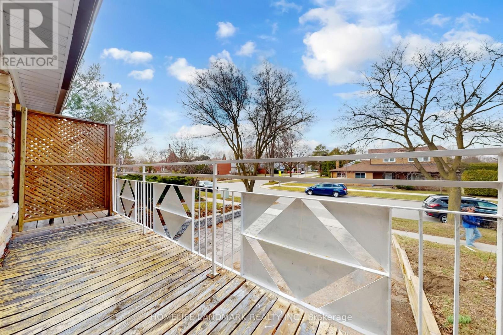 225 Pineway Boulevard, Toronto, Ontario  M2H 1B5 - Photo 30 - C12966736