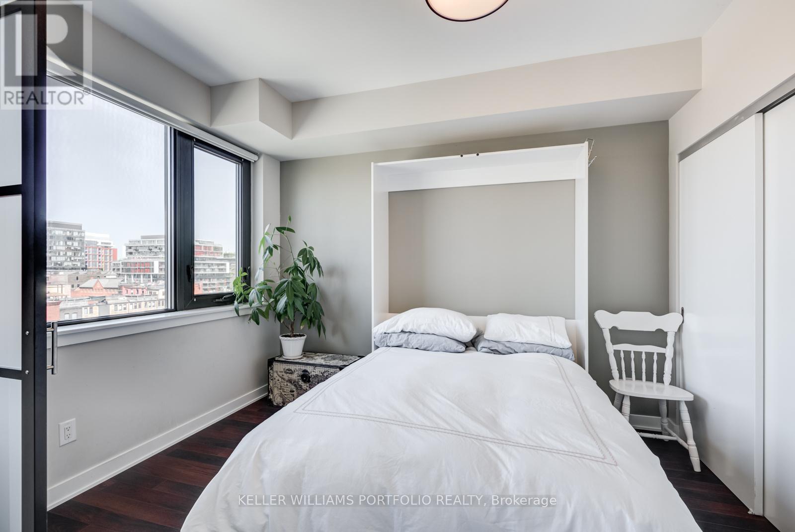 809 - 400 Wellington Street W, Toronto, Ontario  M5V 0B5 - Photo 12 - C12966740