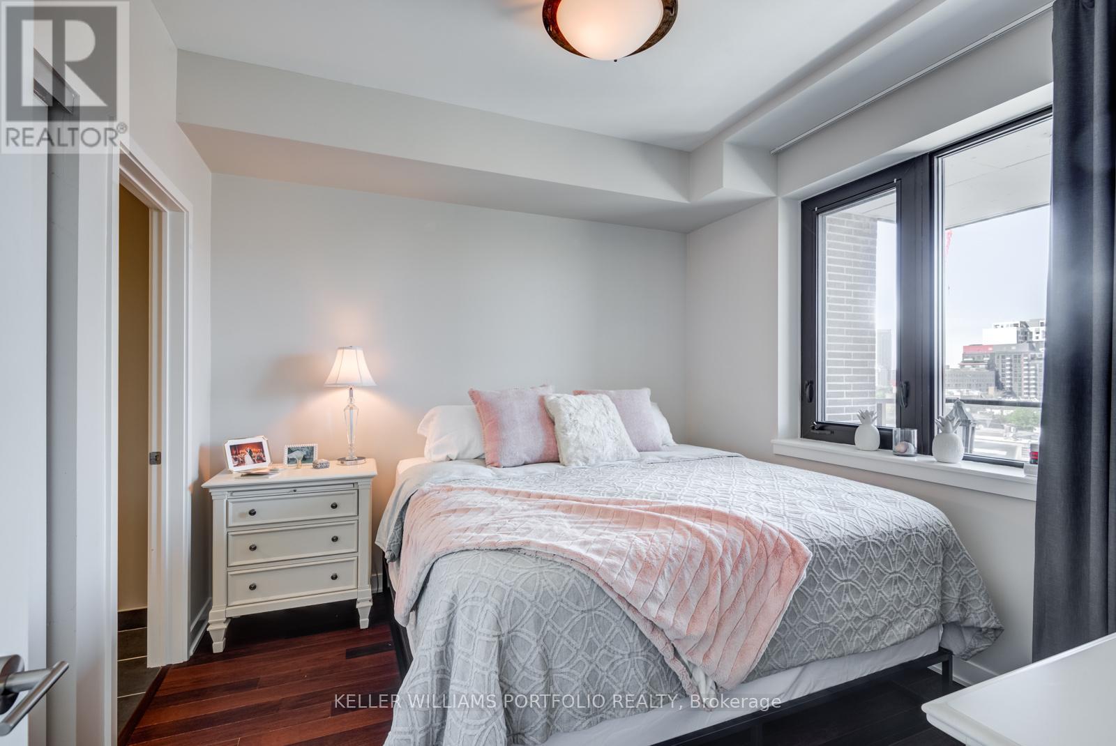 809 - 400 Wellington Street W, Toronto, Ontario  M5V 0B5 - Photo 15 - C12966740