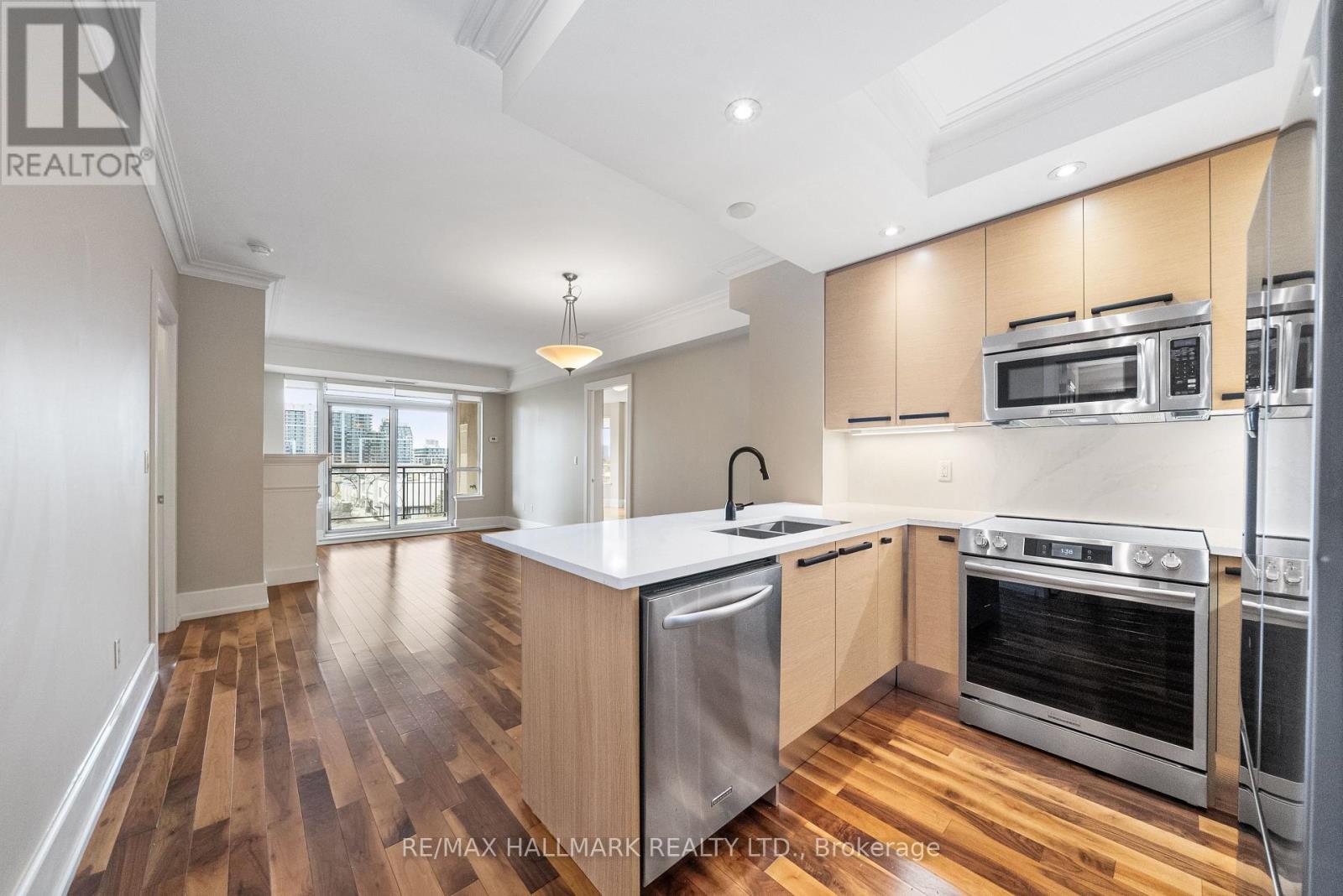 601 - 660 Sheppard Avenue E, Toronto, Ontario  M2K 3E5 - Photo 13 - C12966776