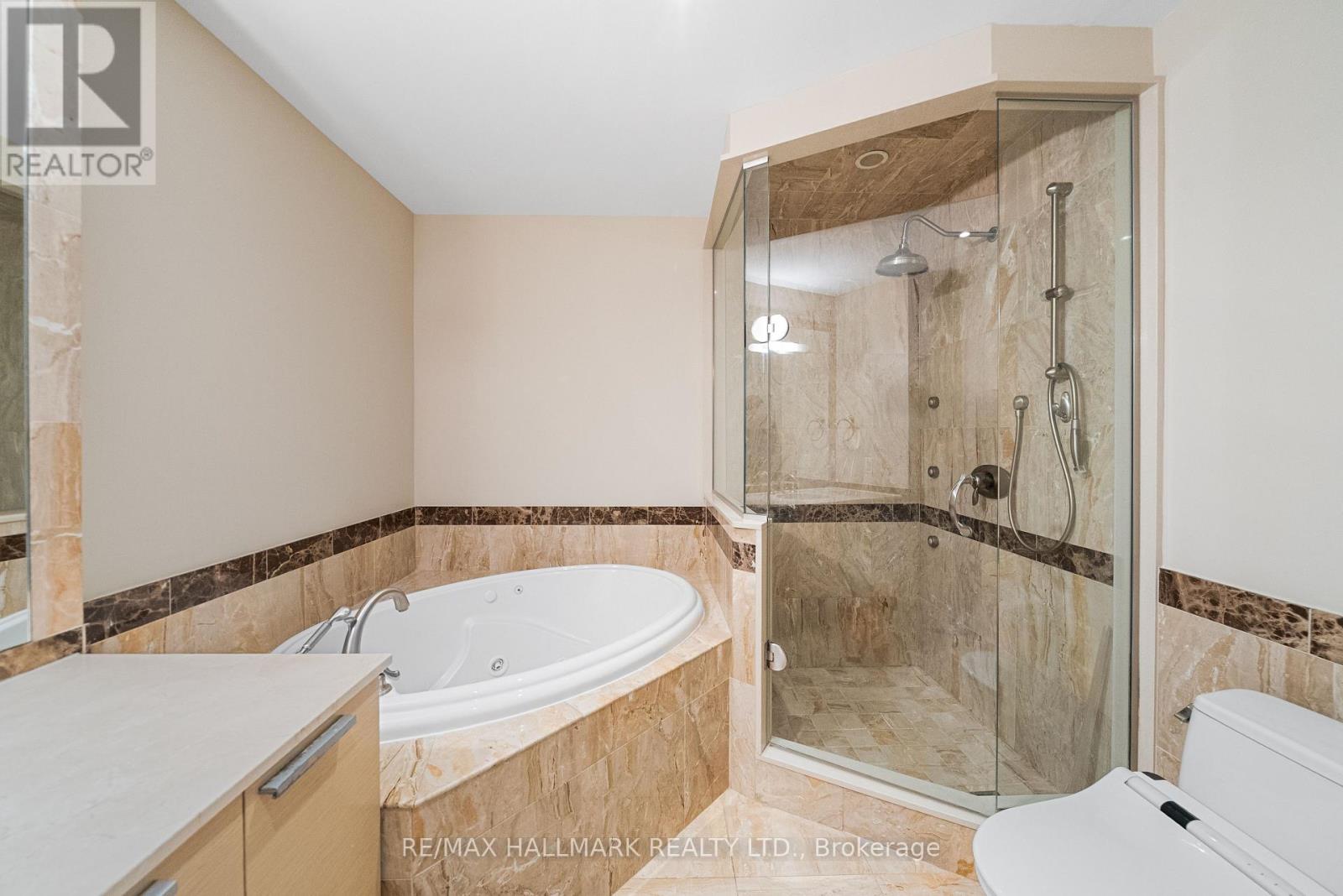 601 - 660 Sheppard Avenue E, Toronto, Ontario  M2K 3E5 - Photo 21 - C12966776
