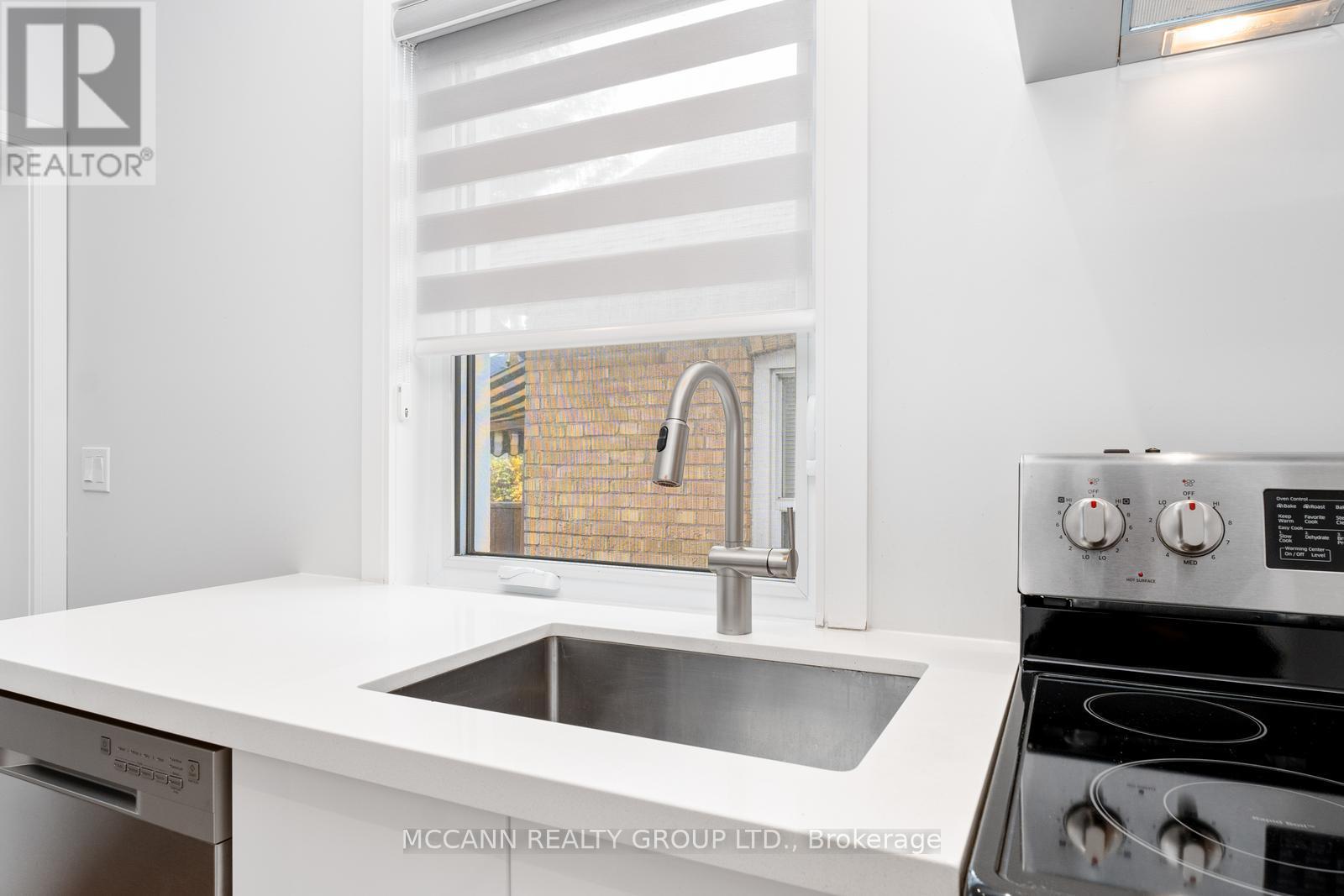 Main - 414 Northcliffe Boulevard, Toronto, Ontario  M6E 3L2 - Photo 29 - C12966800