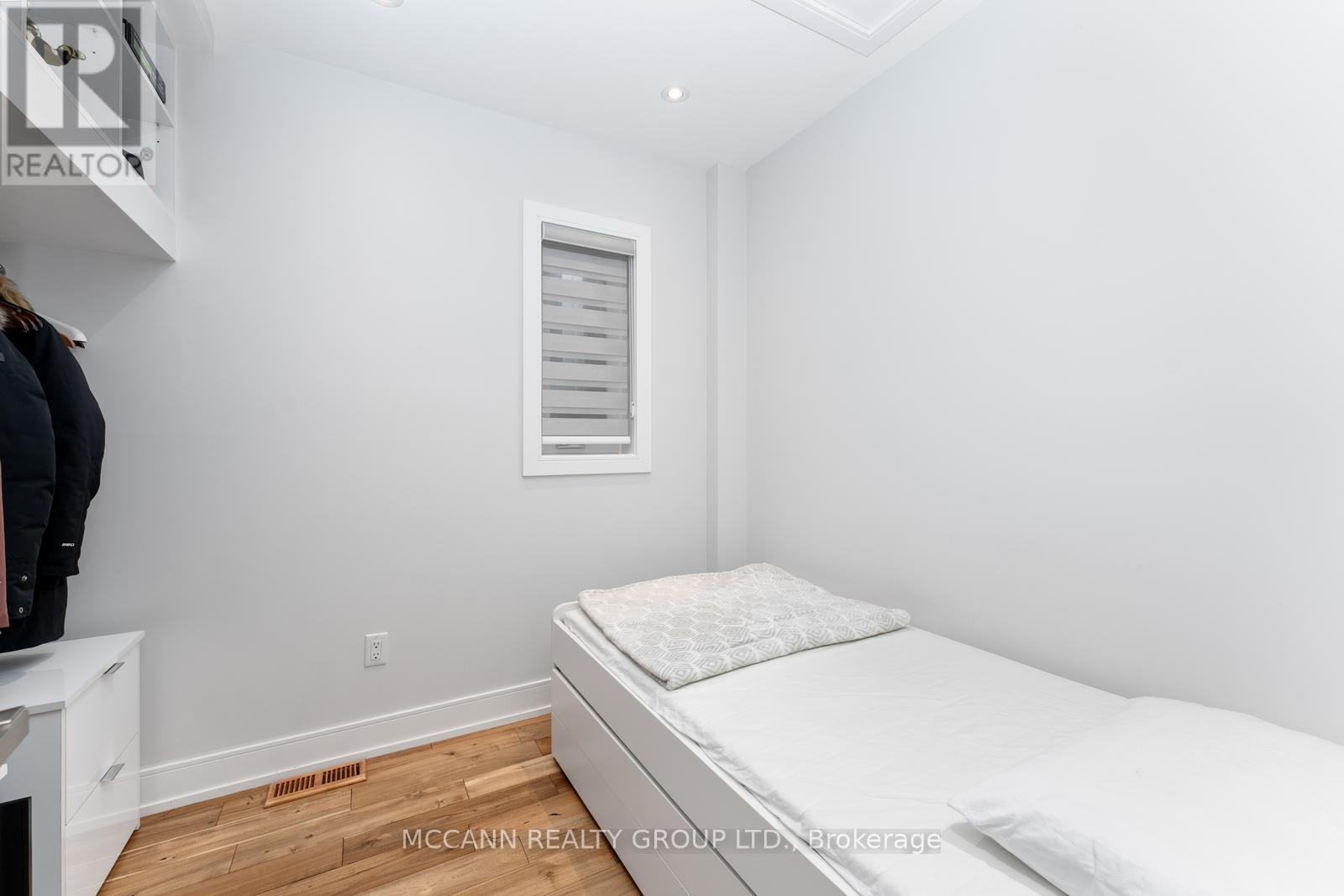 Main - 414 Northcliffe Boulevard, Toronto, Ontario  M6E 3L2 - Photo 37 - C12966800