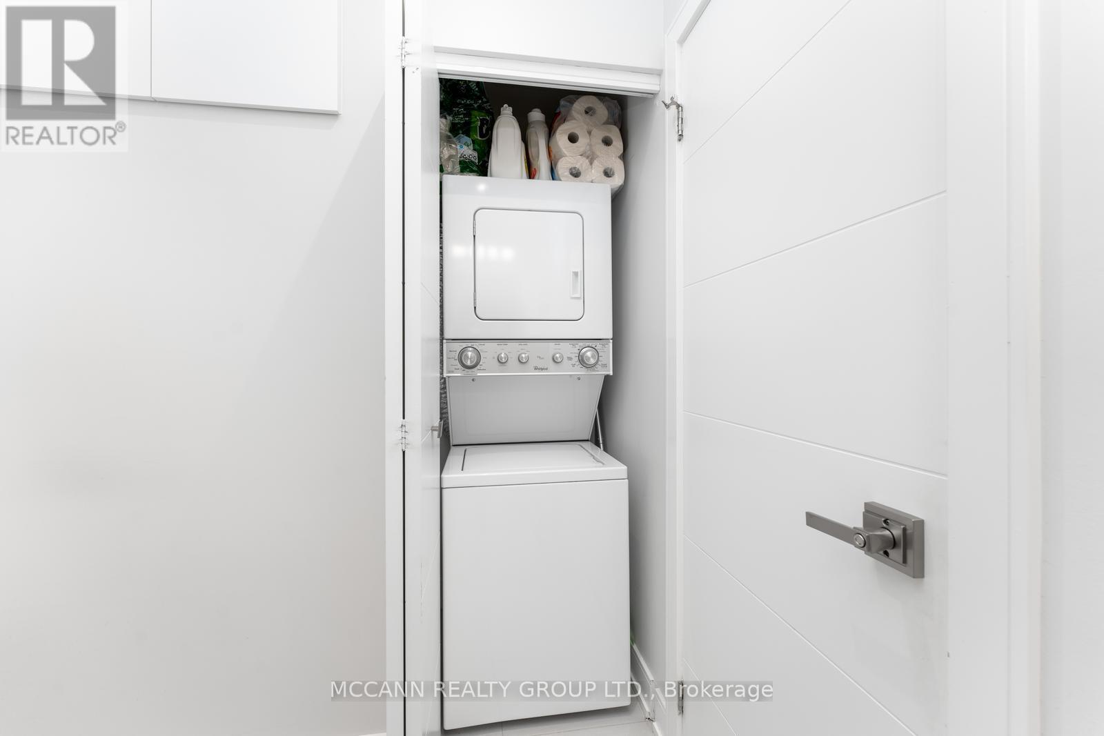 Main - 414 Northcliffe Boulevard, Toronto, Ontario  M6E 3L2 - Photo 40 - C12966800