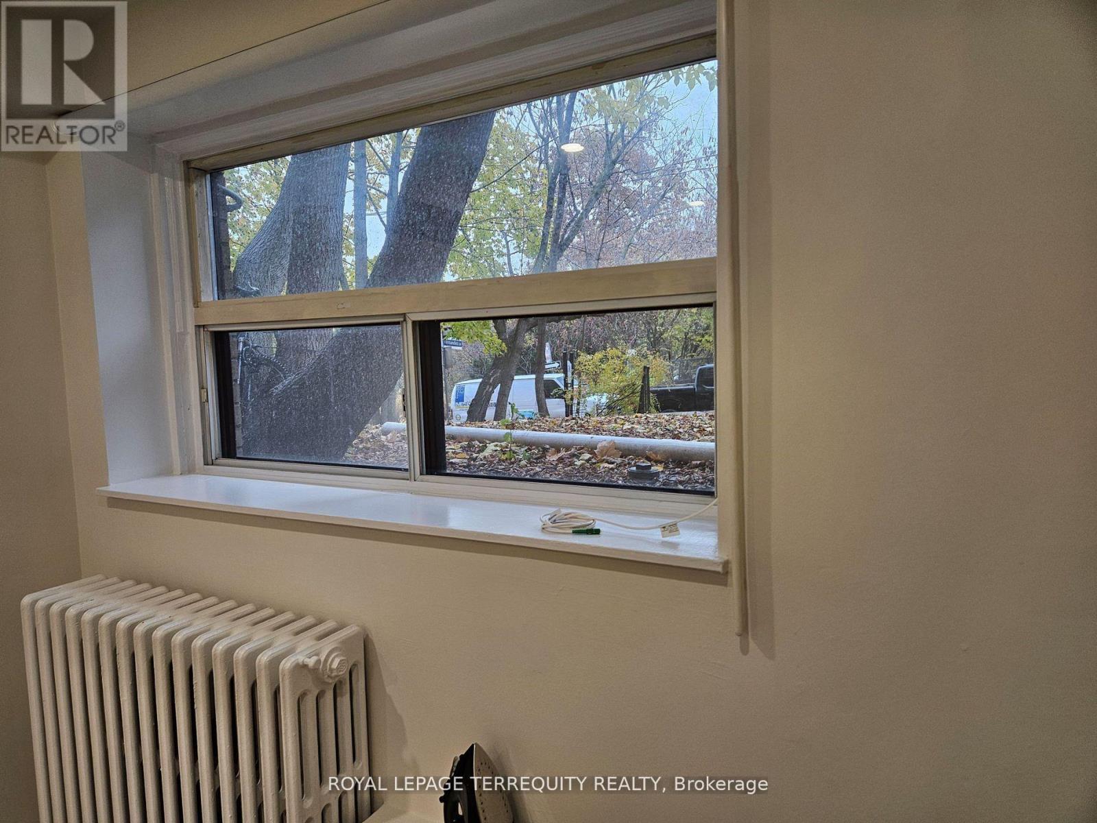 7 - 450 Arlington Avenue, Toronto, Ontario  M6C 3A2 - Photo 16 - C12966824