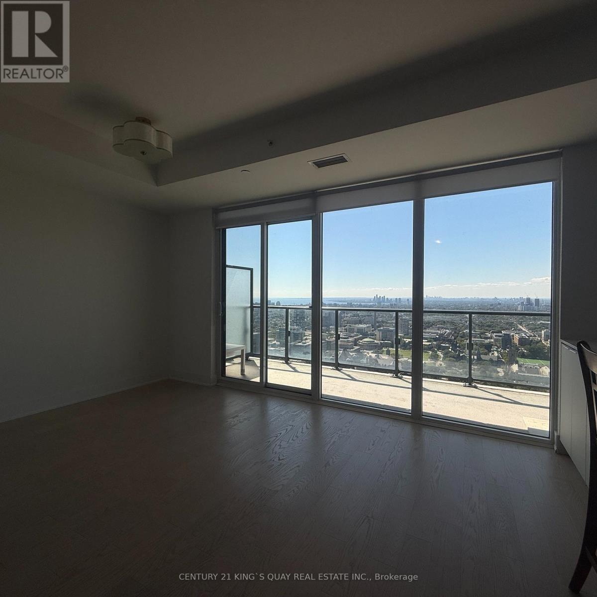 Ph5 - 955 Bay Street, Toronto, Ontario  M5C 0C6 - Photo 16 - C12966826