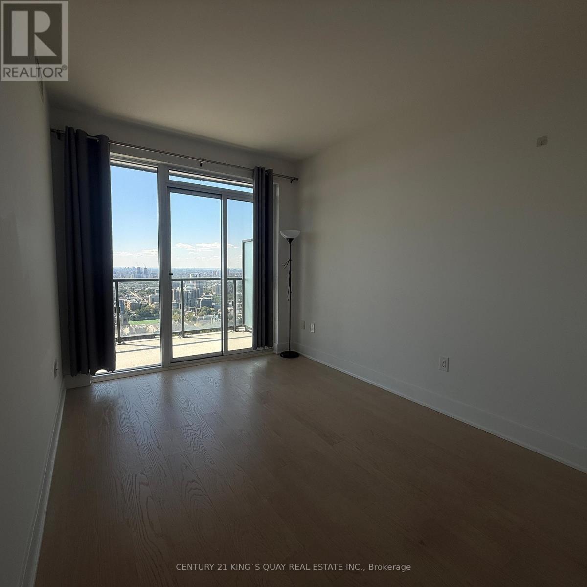 Ph5 - 955 Bay Street, Toronto, Ontario  M5C 0C6 - Photo 17 - C12966826