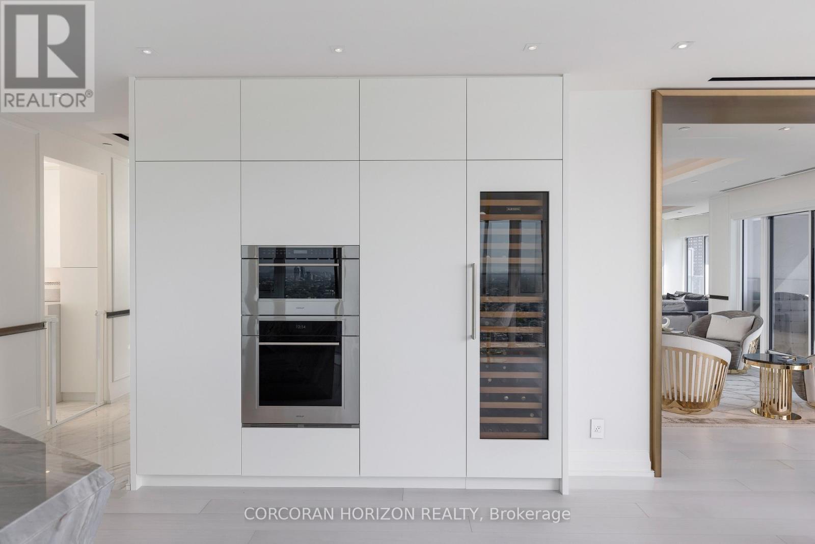 3802 - 200 Cumberland Street, Toronto, Ontario  M5R 0B7 - Photo 22 - C12966830