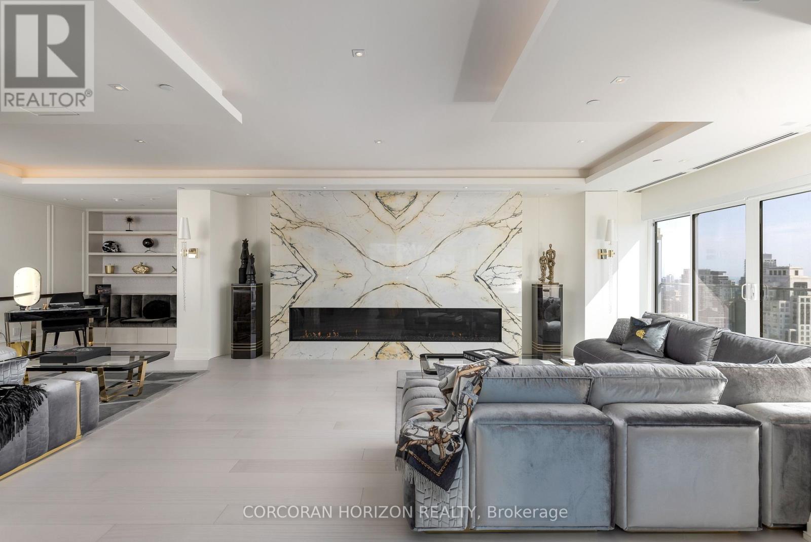 3802 - 200 Cumberland Street, Toronto, Ontario  M5R 0B7 - Photo 7 - C12966830