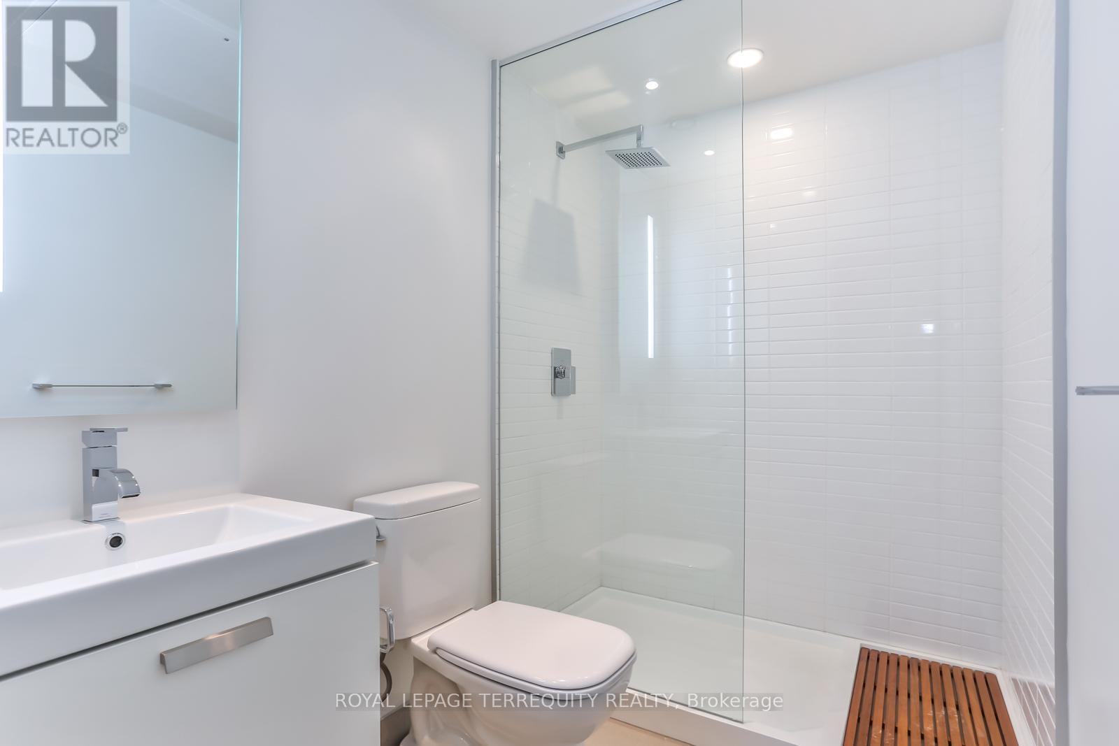 215 - 629 King Street W, Toronto, Ontario M5V 0G9 - Photo 11 - C12966906