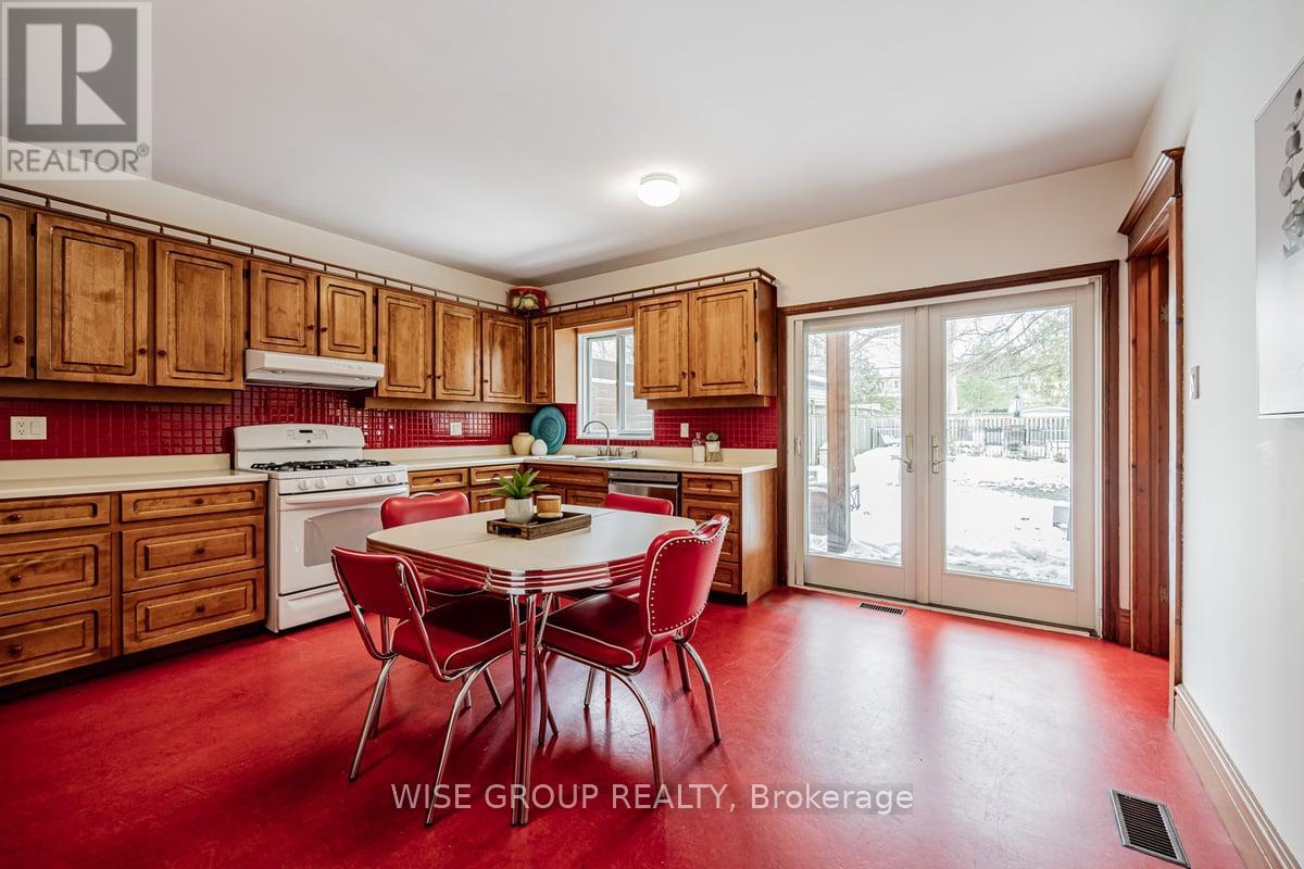 366 Merton Street, Toronto, Ontario  M4S 1B3 - Photo 11 - C12966910