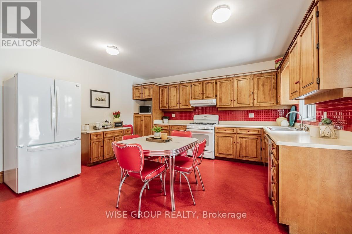 366 Merton Street, Toronto, Ontario  M4S 1B3 - Photo 14 - C12966910