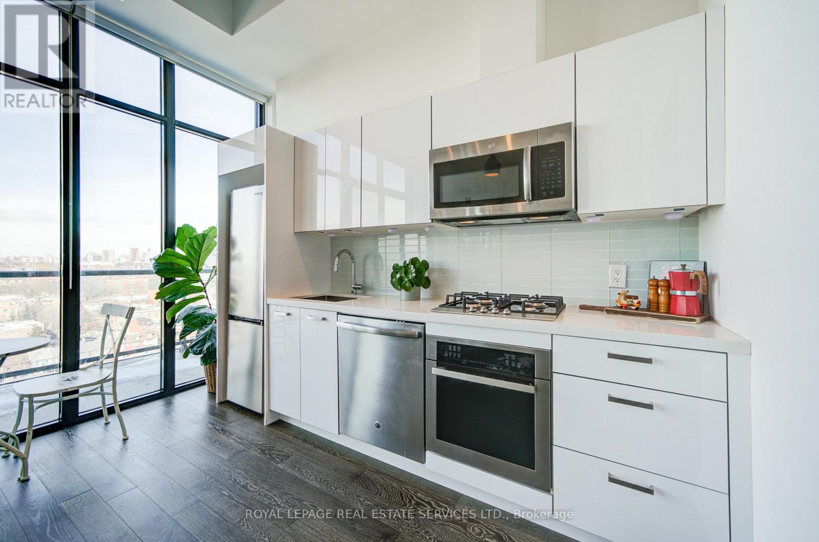 1311 - 608 Richmond Street W, Toronto, Ontario  M5V 0N9 - Photo 10 - C12966950