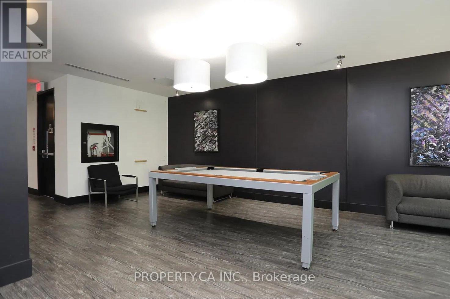 621 - 88 COLGATE AVENUE, Toronto, Ontario