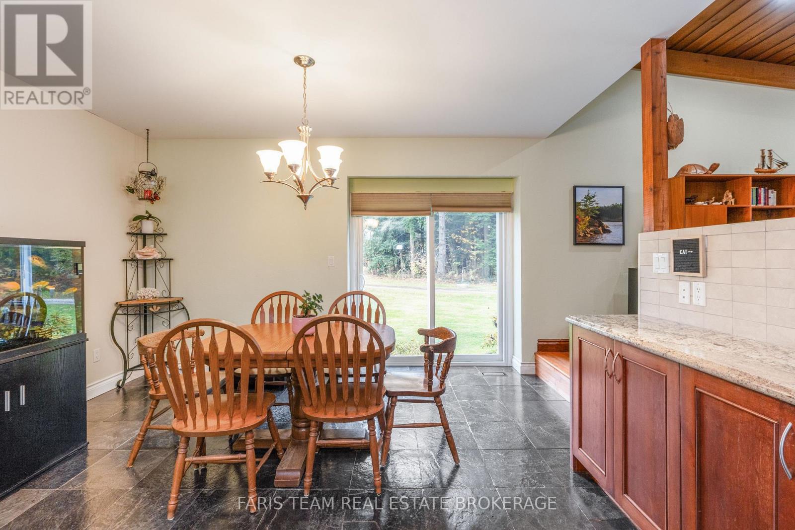 5565 5th Line, New Tecumseth, Ontario  L0G 1W0 - Photo 8 - N12906182