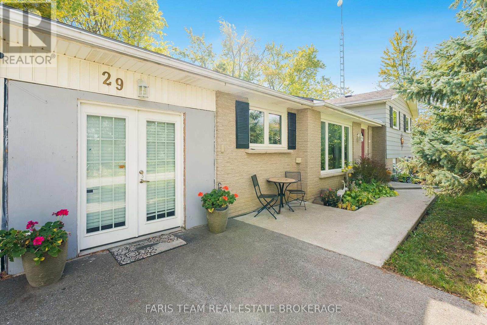 29 Jamieson Drive, Adjala-Tosorontio, Ontario  L0N 1R0 - Photo 19 - N12797084