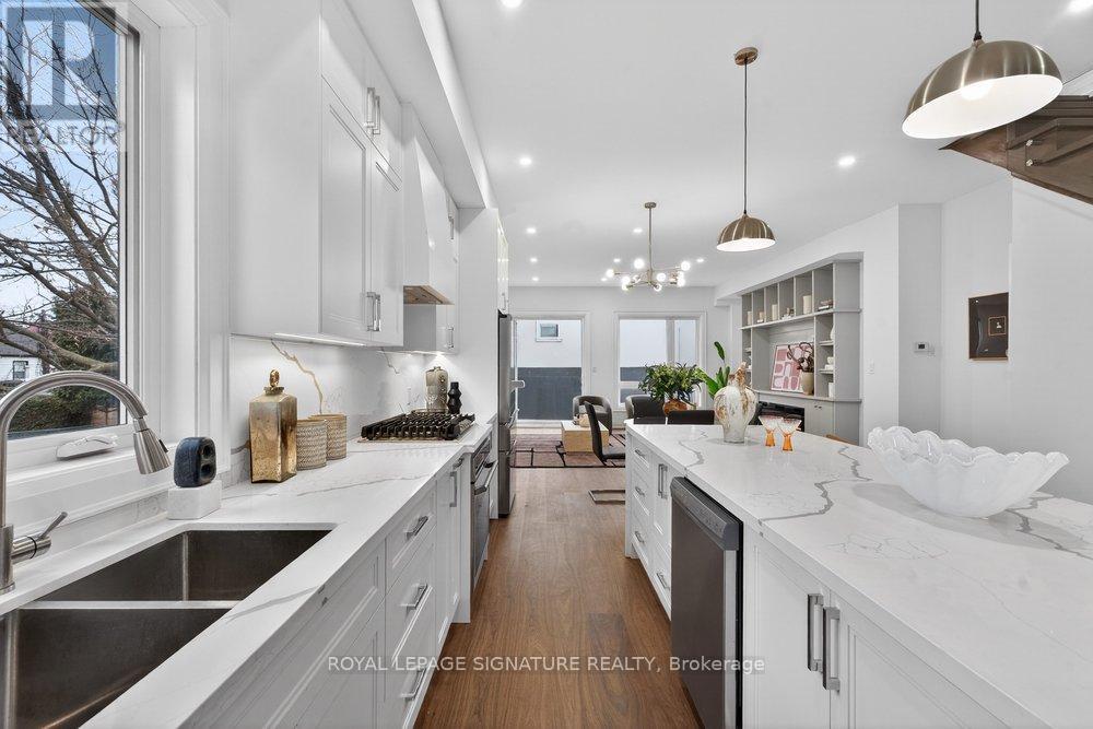 29 Butterworth Avenue, Toronto, Ontario  M1L 1H2 - Photo 10 - E12966732