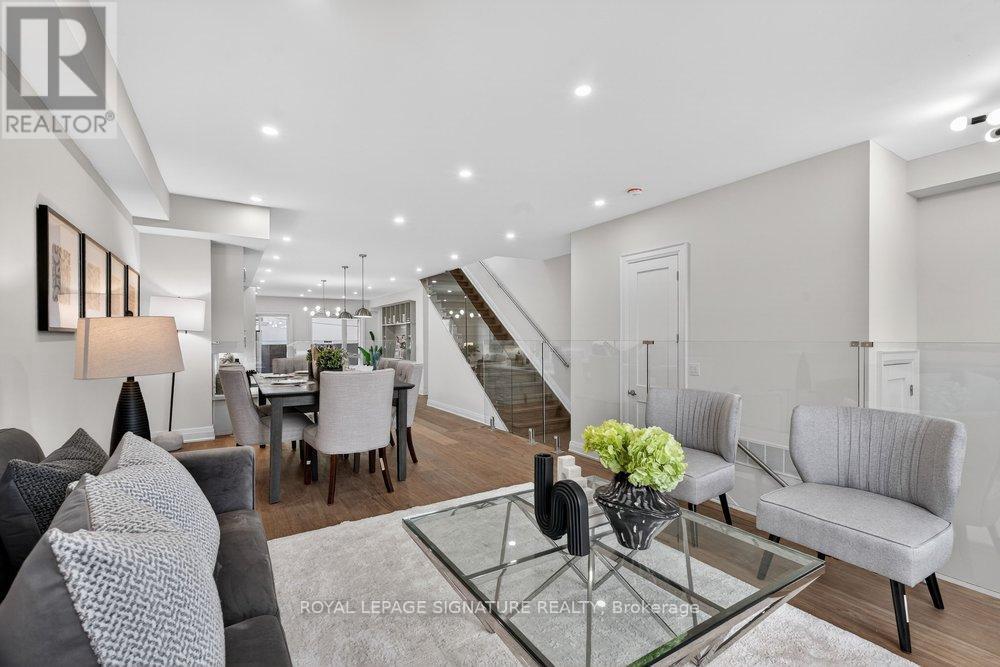 29 Butterworth Avenue, Toronto, Ontario  M1L 1H2 - Photo 7 - E12966732