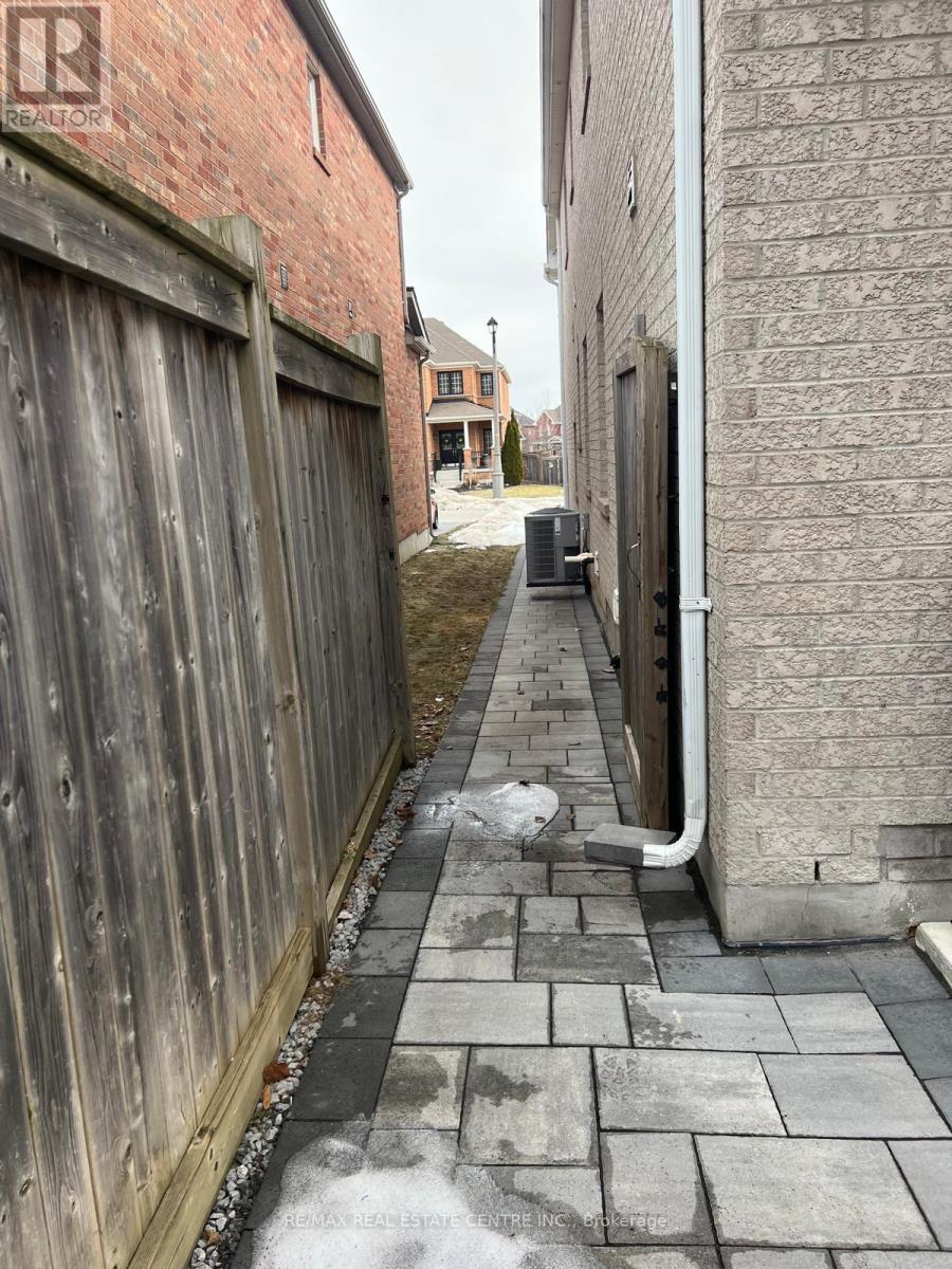 1870 Esterbrook Drive, Oshawa, Ontario  L1K 0G9 - Photo 22 - E12966806