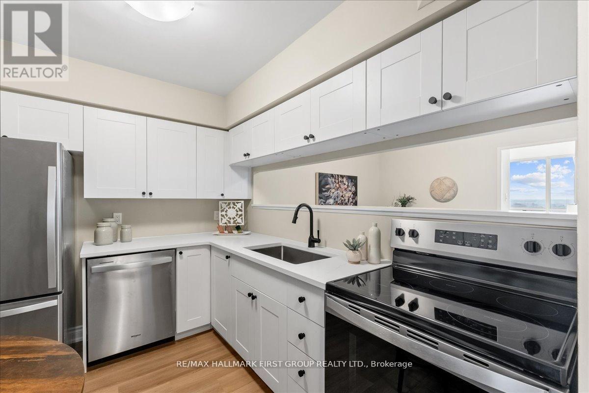 931 - 1880 Valley Farm Road, Pickering, Ontario  L1V 6B3 - Photo 3 - E12966838