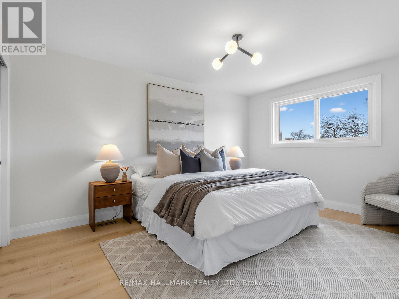 28 Munford Crescent, Toronto, Ontario  M4B 1C1 - Photo 24 - E12966944