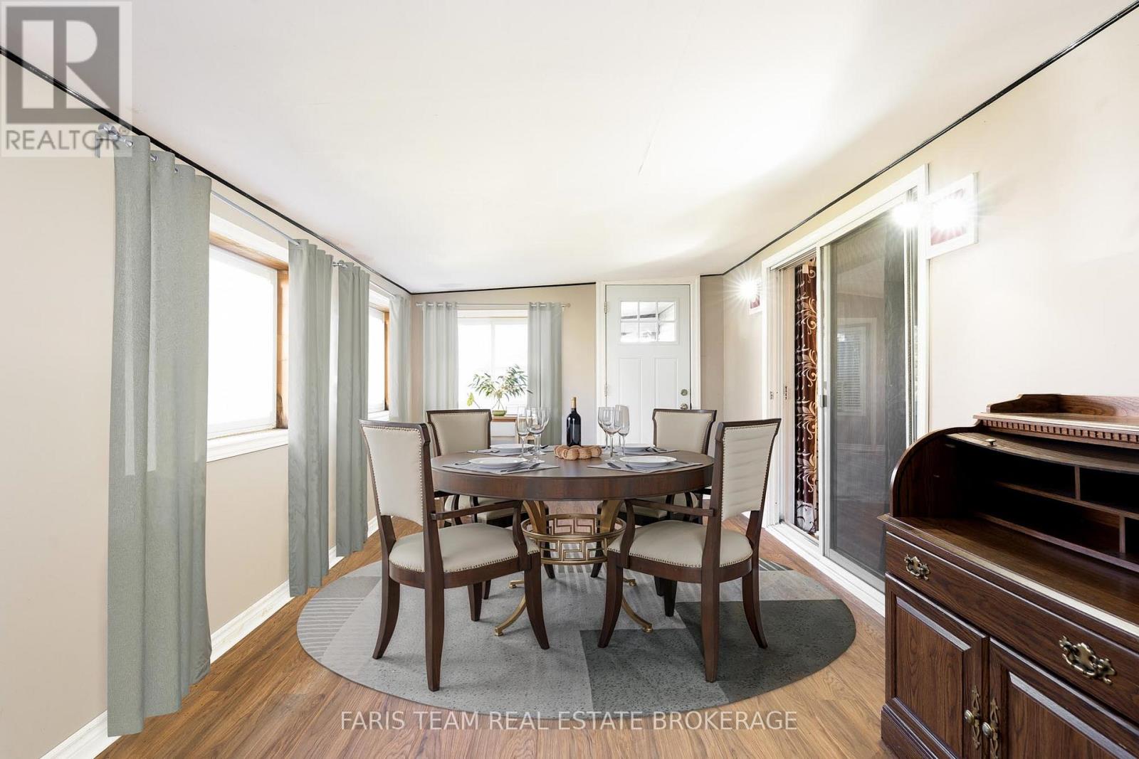 13 Sunrise Circle, Bradford West Gwillimbury, Ontario  L3Z 2A5 - Photo 11 - N12709236