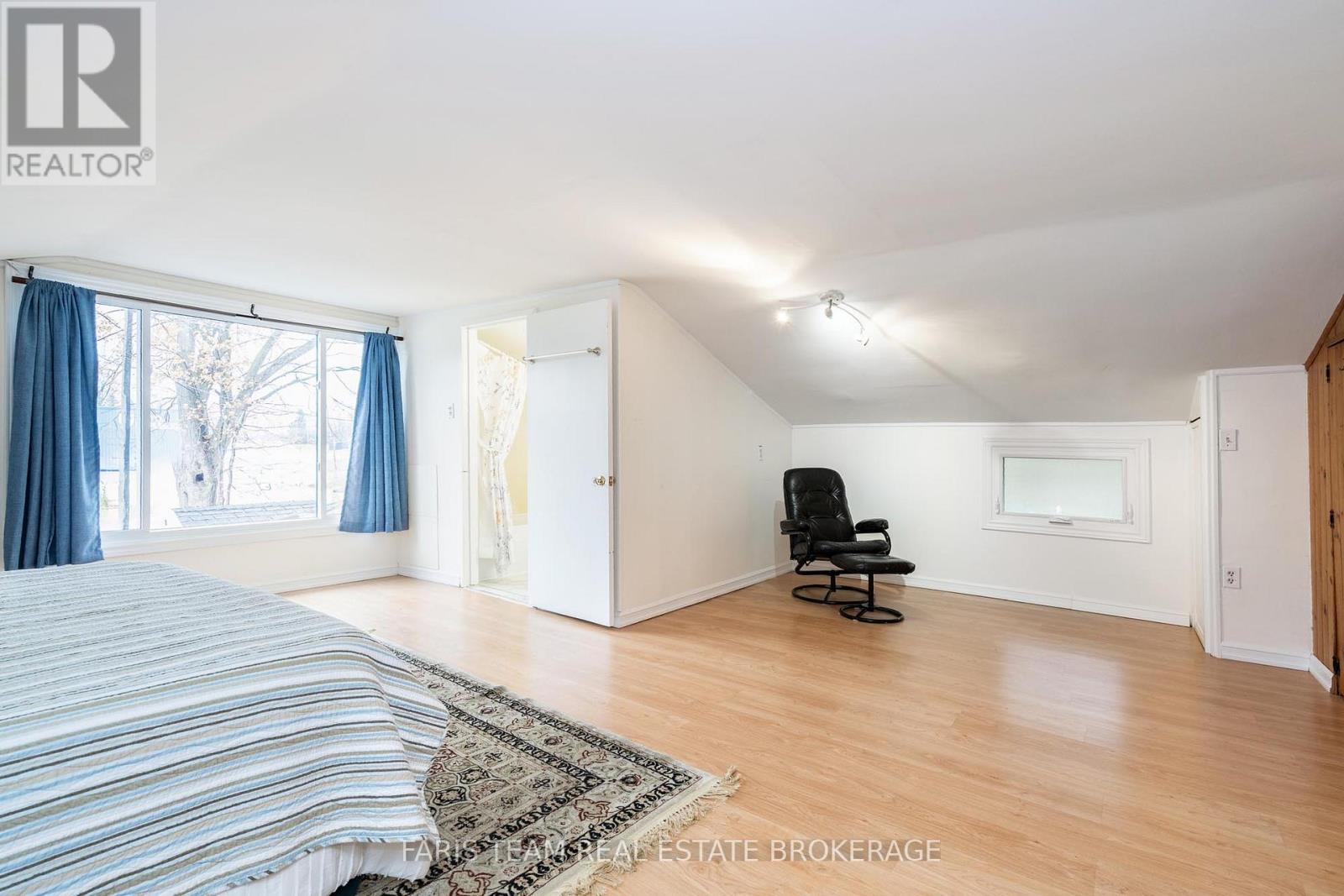 3 Courtland Street, Orillia, Ontario  L3V 1A4 - Photo 20 - S12740528