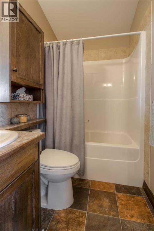 380 Grizzly Crescent N, Lethbridge, Alberta  T1H 4E6 - Photo 32 - A2281077