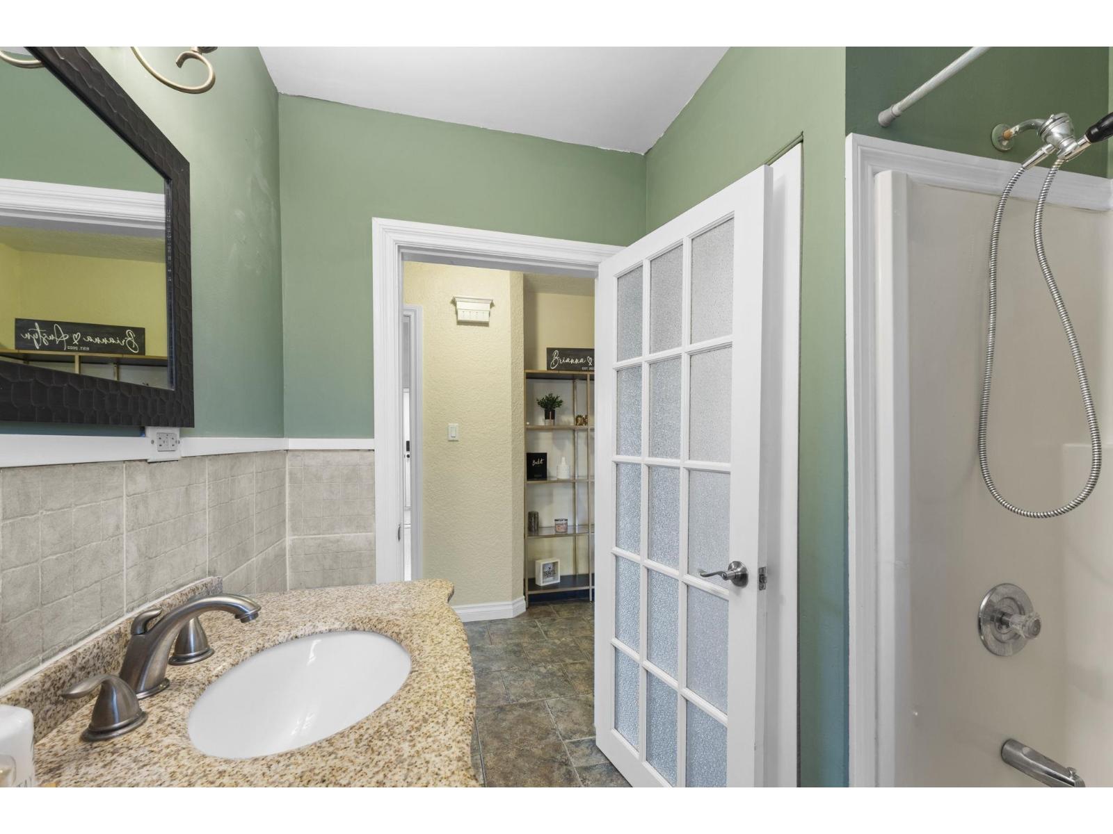 46307 Riverside Drive, Chilliwack Proper East, Chilliwack, British Columbia  V2P 3L2 - Photo 16 - R3107646