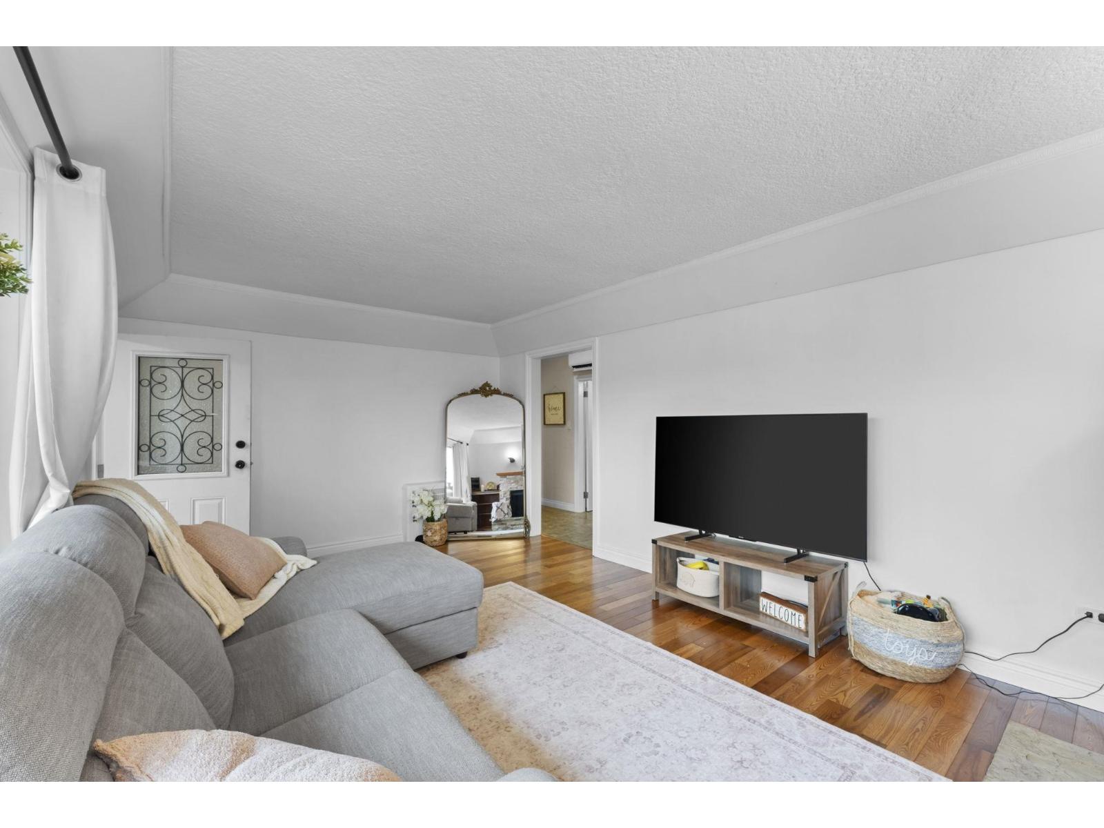 46307 Riverside Drive, Chilliwack Proper East, Chilliwack, British Columbia  V2P 3L2 - Photo 5 - R3107646