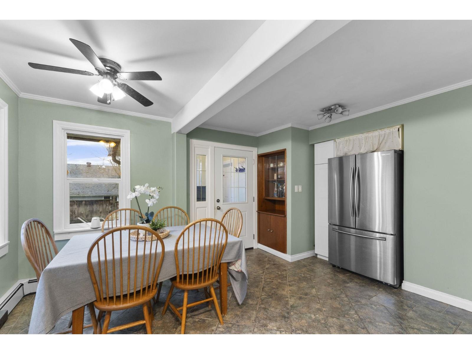 46307 Riverside Drive, Chilliwack Proper East, Chilliwack, British Columbia  V2P 3L2 - Photo 11 - R3107646