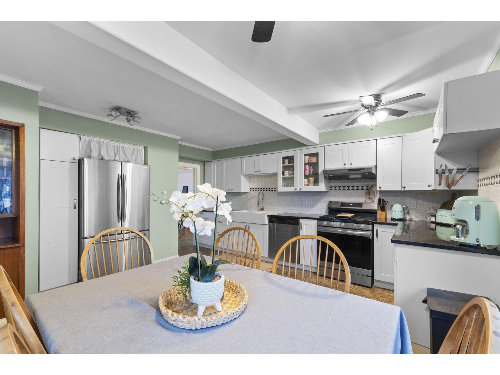 46307 Riverside Drive, Chilliwack Proper East, Chilliwack, British Columbia  V2P 3L2 - Photo 7 - R3107646